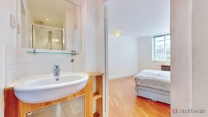 shower to bed 1- click for photo gallery